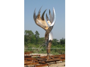 rostfritt stål flammeskulptur